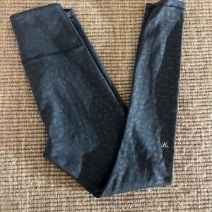 IVL Collective Chi Chi Active Black Leopard Print Leggings